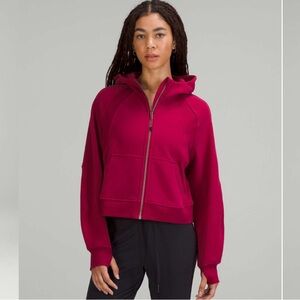 Lululemon Scuba Oversized Full Zip Hoodie
Pomegranate